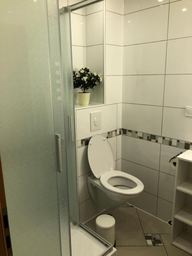 Room 4 You Dusseldorf Bagian luar foto